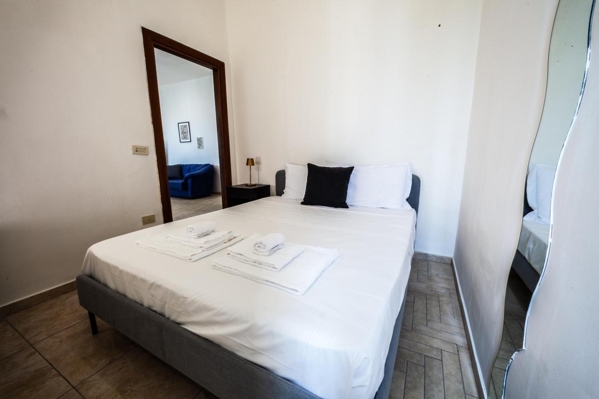 Mh Suites Rooms Apartments Bacoli Quarto foto